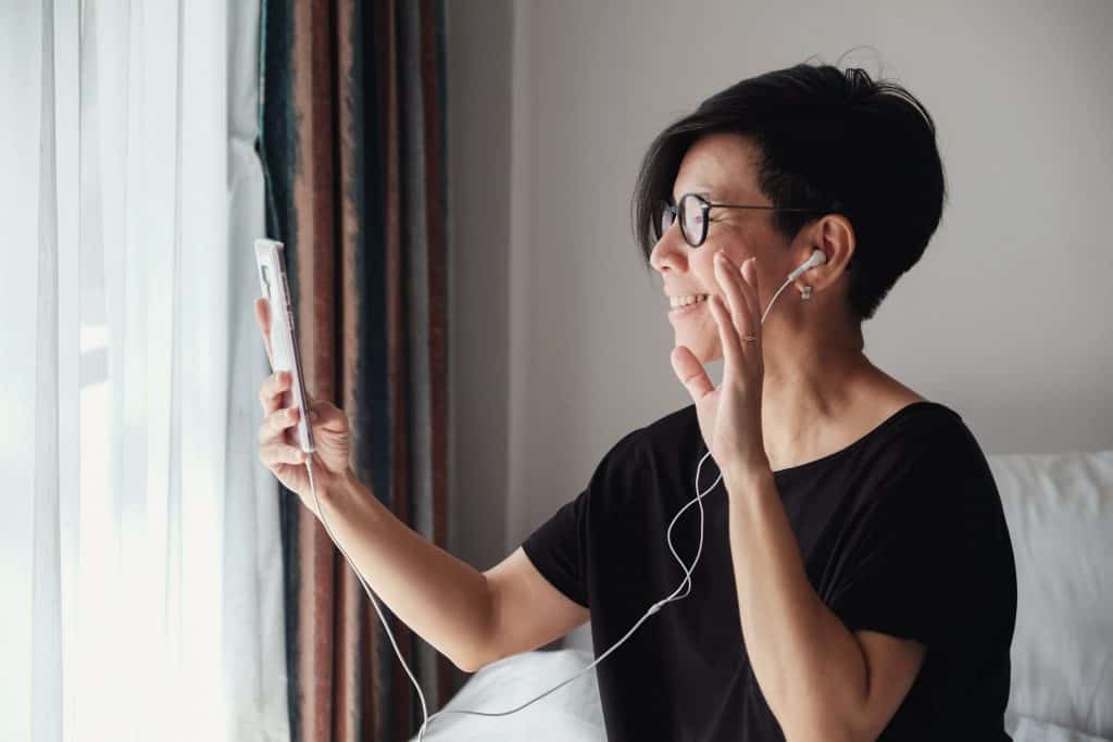 Woman getting therapy over FaceTime.